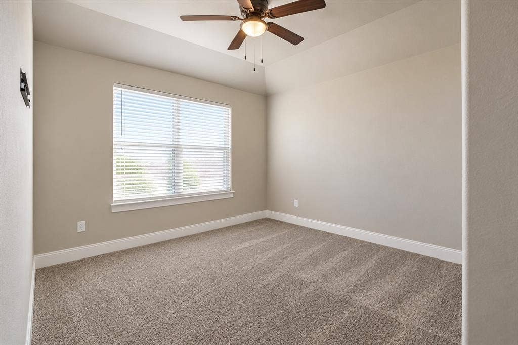 600 N Garrett Avenue, Garrett, TX 75119 600 N Garrett Avenue, Garrett, TX 75119