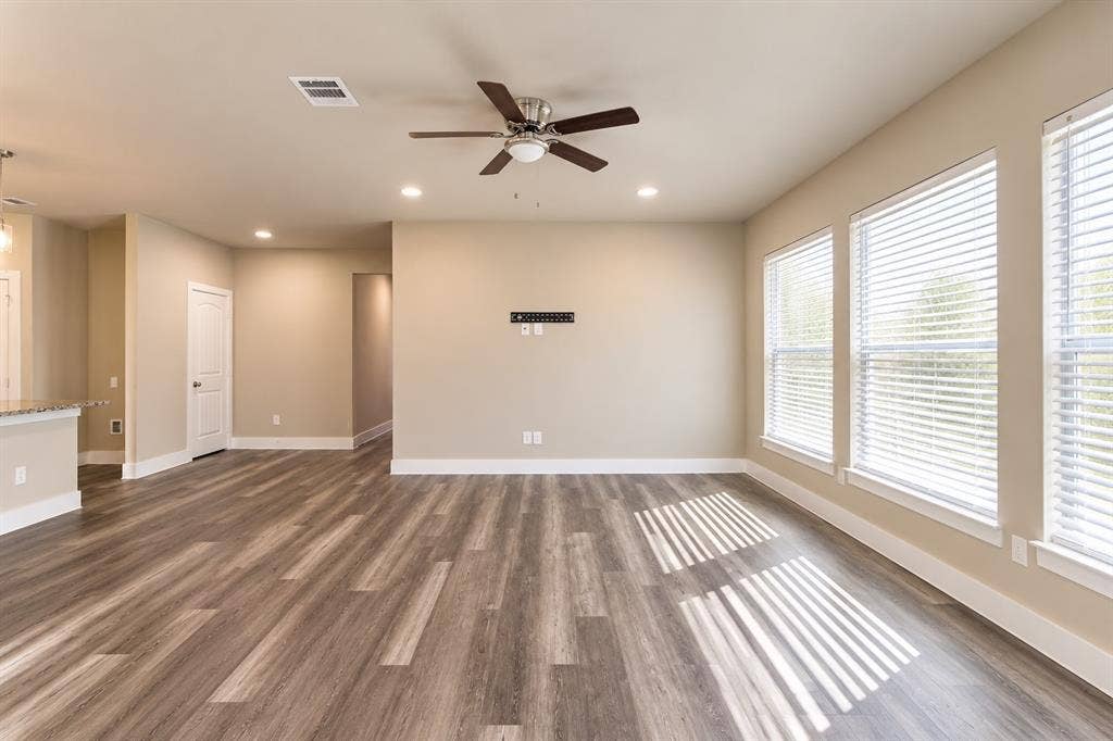 600 N Garrett Avenue, Garrett, TX 75119 600 N Garrett Avenue, Garrett, TX 75119