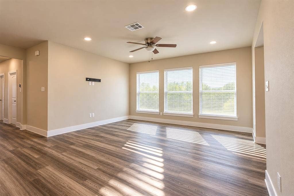 600 N Garrett Avenue, Garrett, TX 75119 600 N Garrett Avenue, Garrett, TX 75119