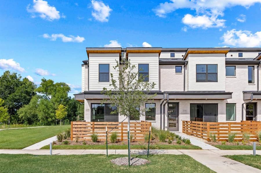 Property photo for 2044 Aldrich Mews, Celina, TX