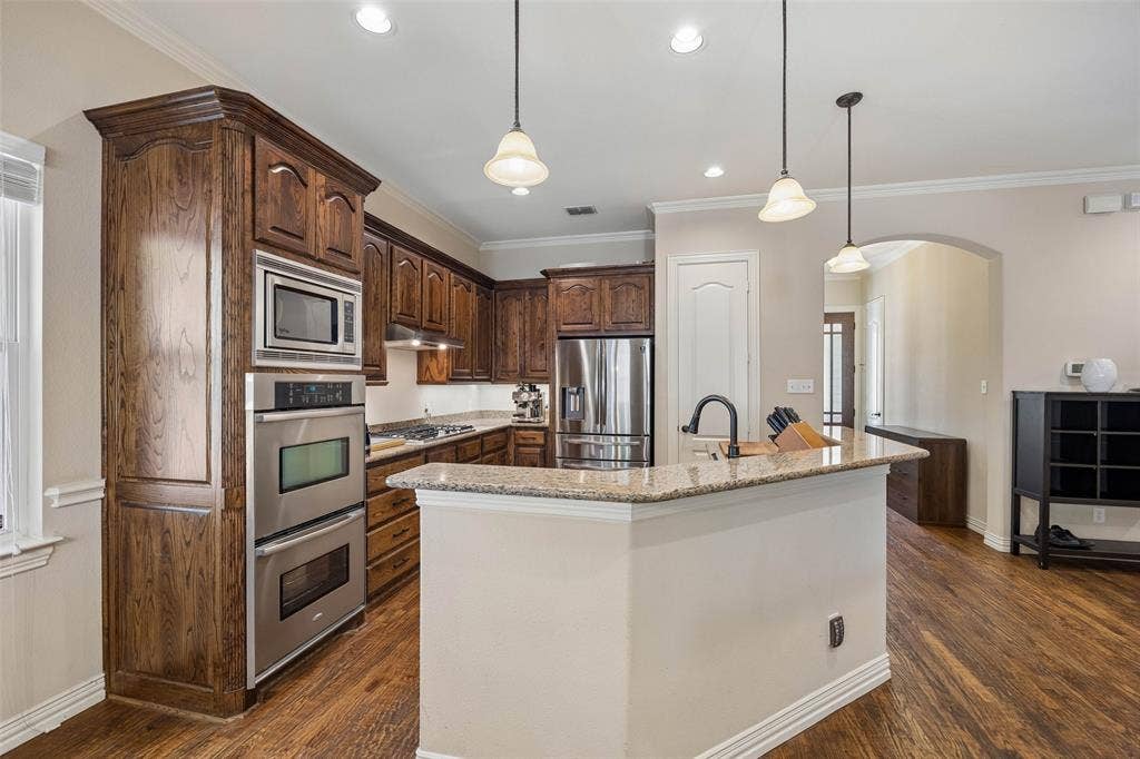 8707 Daytonia Avenue, Dallas, TX 75218 8707 Daytonia Avenue, Dallas, TX 75218