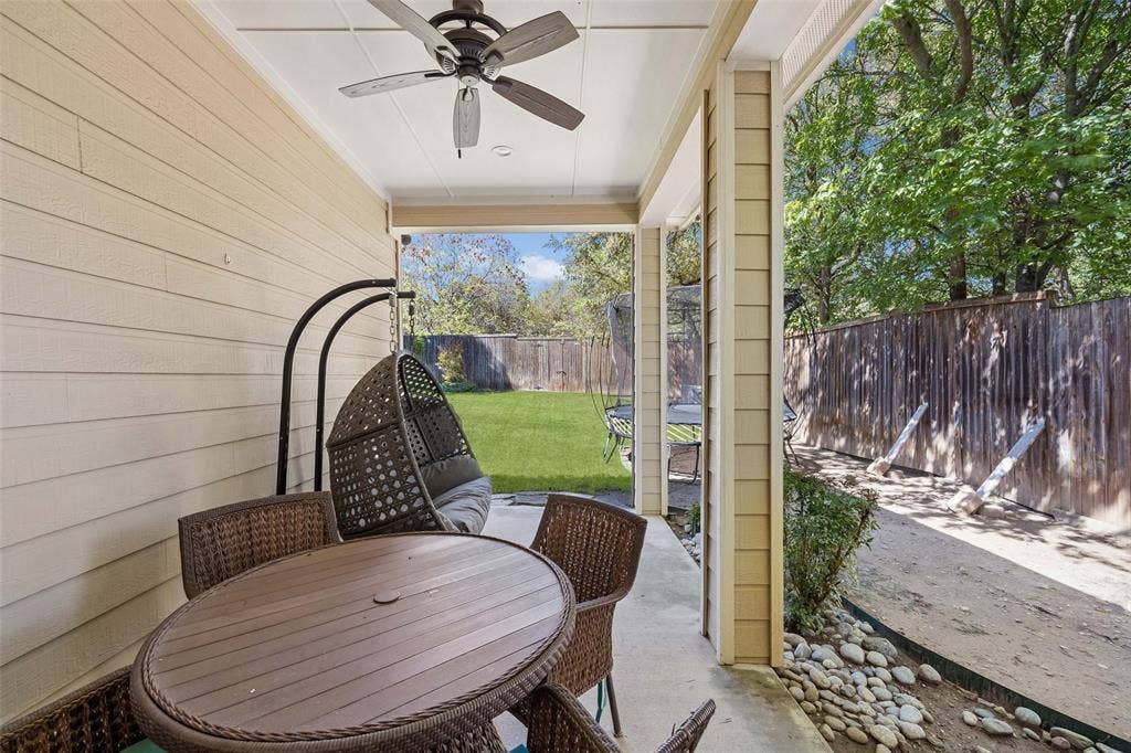 8707 Daytonia Avenue, Dallas, TX 75218 8707 Daytonia Avenue, Dallas, TX 75218