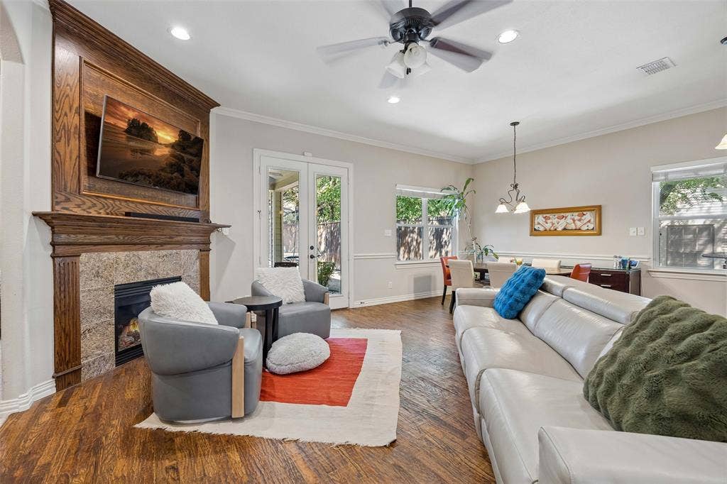 8707 Daytonia Avenue, Dallas, TX 75218 8707 Daytonia Avenue, Dallas, TX 75218