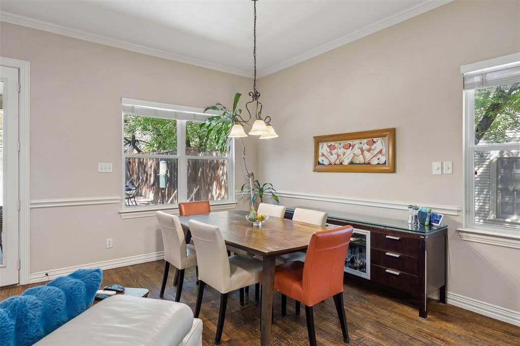 8707 Daytonia Avenue, Dallas, TX 75218 8707 Daytonia Avenue, Dallas, TX 75218