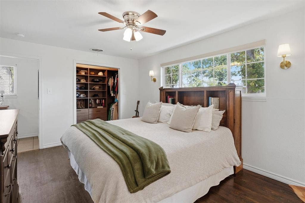 712 Thersa Drive, River Oaks, TX 76114 712 Thersa Drive, River Oaks, TX 76114