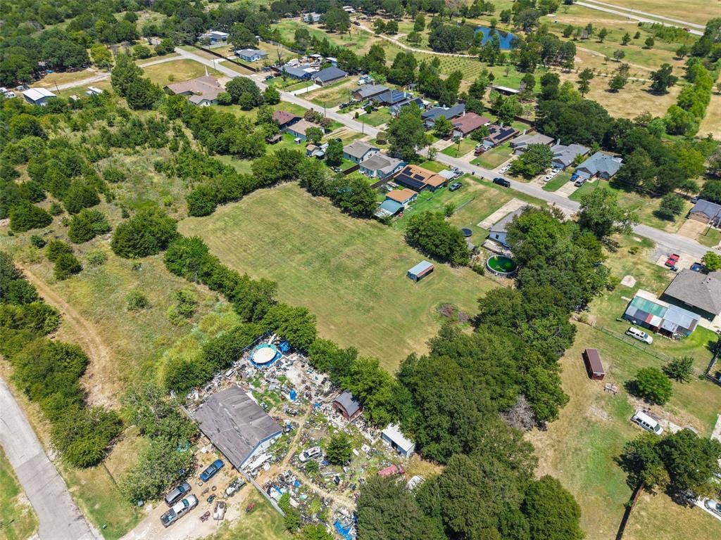 74 Sarah Lane, Dallas, TX 75253 Additional content