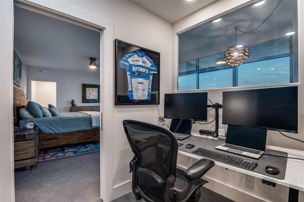 6211 W Northwest Highway, #601, Dallas, TX 75225