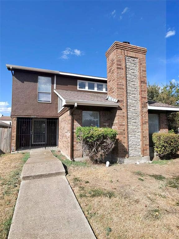Property photo for 1123 Hemlock Drive, DeSoto, TX