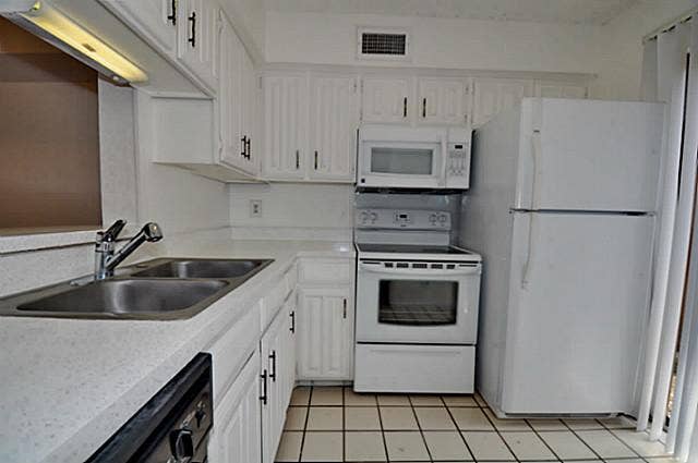 Property photo for 5630 Spring Valley Road, #24b, Dallas, TX