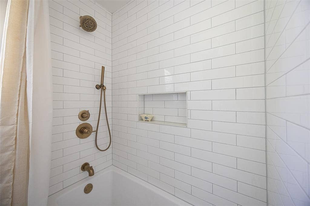 1240 Dalhart Drive, Richardson, TX 75080 1240 Dalhart Drive, Richardson, TX 75080
