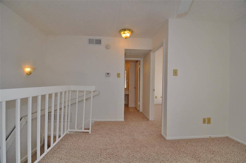 2610 Lakehill Lane, #3B, Carrollton, TX 75006 2610 Lakehill Lane, #3B, Carrollton, TX 75006