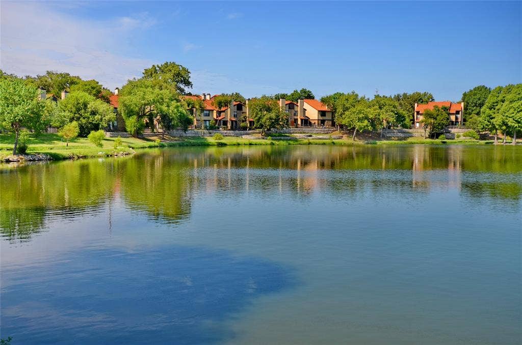 2610 Lakehill Lane, #3B, Carrollton, TX 75006 2610 Lakehill Lane, #3B, Carrollton, TX 75006