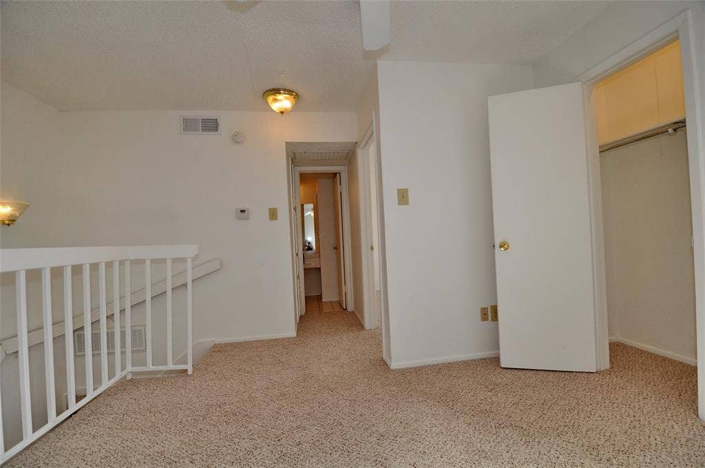 2610 Lakehill Lane, #3B, Carrollton, TX 75006 2610 Lakehill Lane, #3B, Carrollton, TX 75006