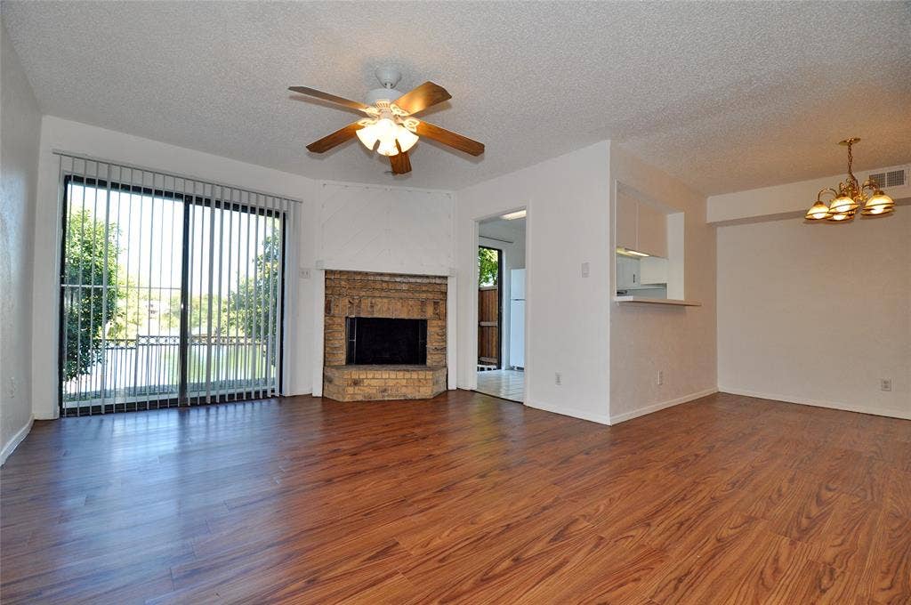 2610 Lakehill Lane, #3B, Carrollton, TX 75006 2610 Lakehill Lane, #3B, Carrollton, TX 75006