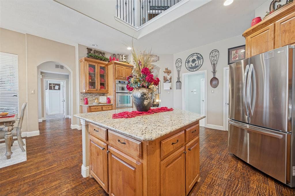 821 Echo Drive, Prosper, TX 75078 821 Echo Drive, Prosper, TX 75078