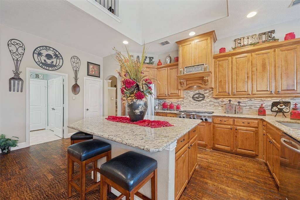 821 Echo Drive, Prosper, TX 75078 821 Echo Drive, Prosper, TX 75078