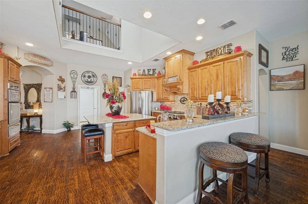 821 Echo Drive, Prosper, TX 75078 821 Echo Drive, Prosper, TX 75078