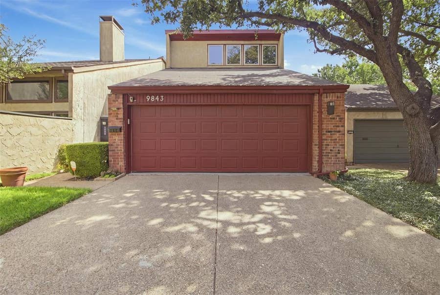 Property photo for 9843 Baseline Drive, Dallas, TX