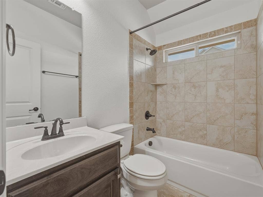 2712 Sonora Canyon Road, Weatherford, TX 76087 2712 Sonora Canyon Road, Weatherford, TX 76087