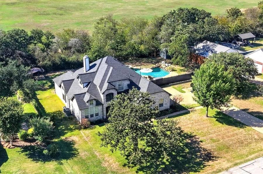 Property photo for 106 Mustang Trail, Shady Shores, TX