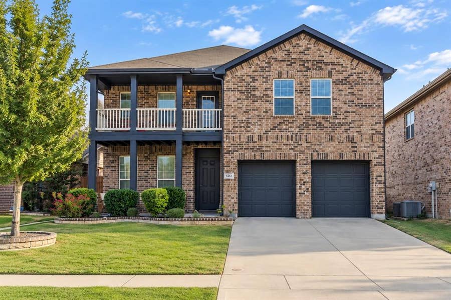 Property photo for 6261 Bollard Drive, Fort Worth, TX