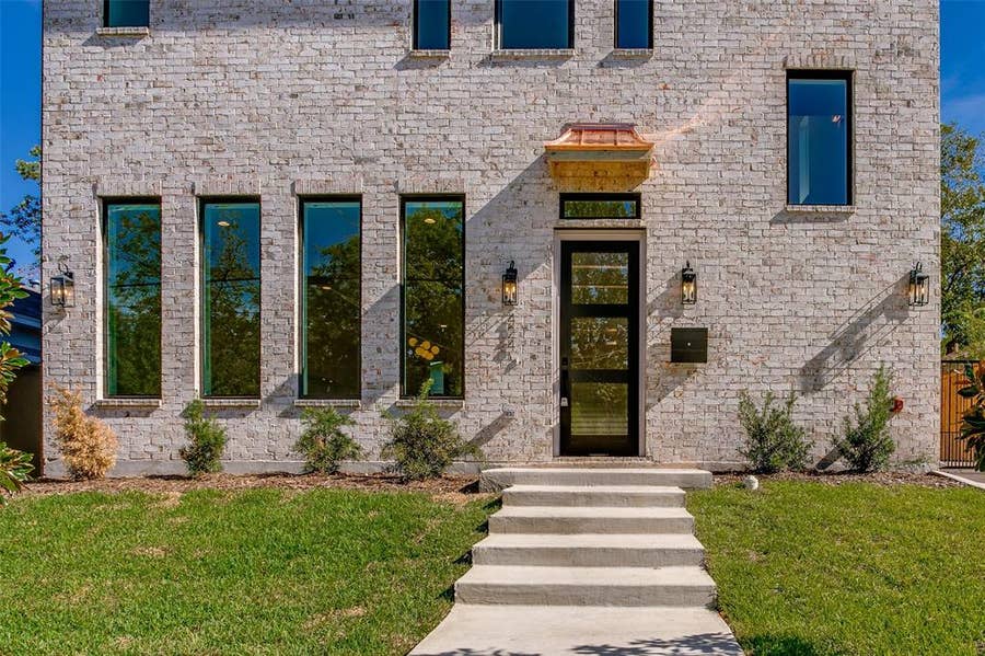 Property photo for 424 N Denver Street, Dallas, TX