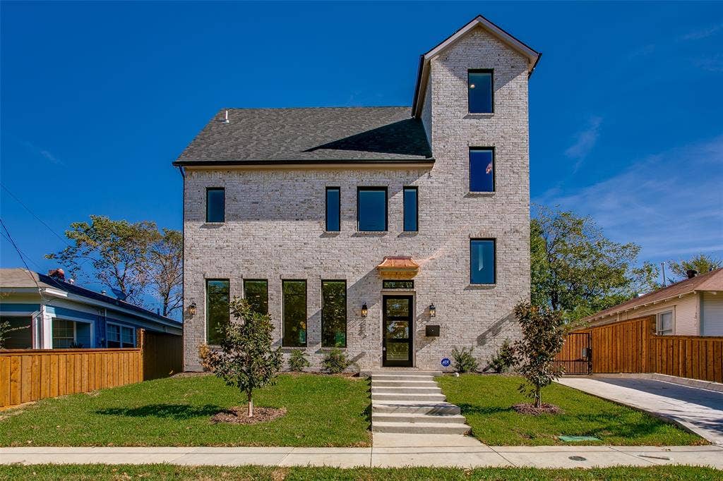 424 N Denver Street, Dallas, TX 75203 424 N Denver Street, Dallas, TX 75203