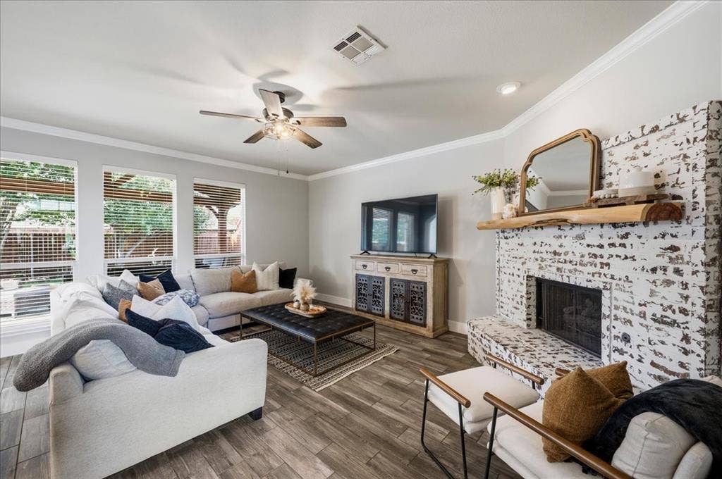 10320 Flat Creek Trail, McKinney, TX 75072 10320 Flat Creek Trail, McKinney, TX 75072