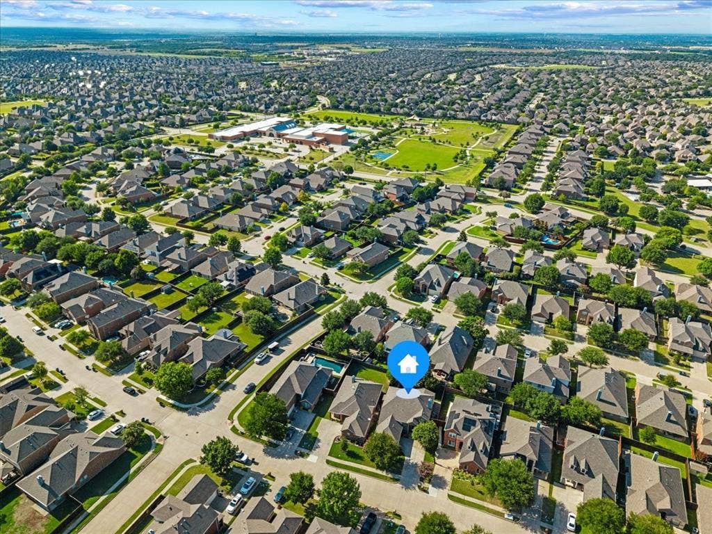 10320 Flat Creek Trail, McKinney, TX 75072 10320 Flat Creek Trail, McKinney, TX 75072