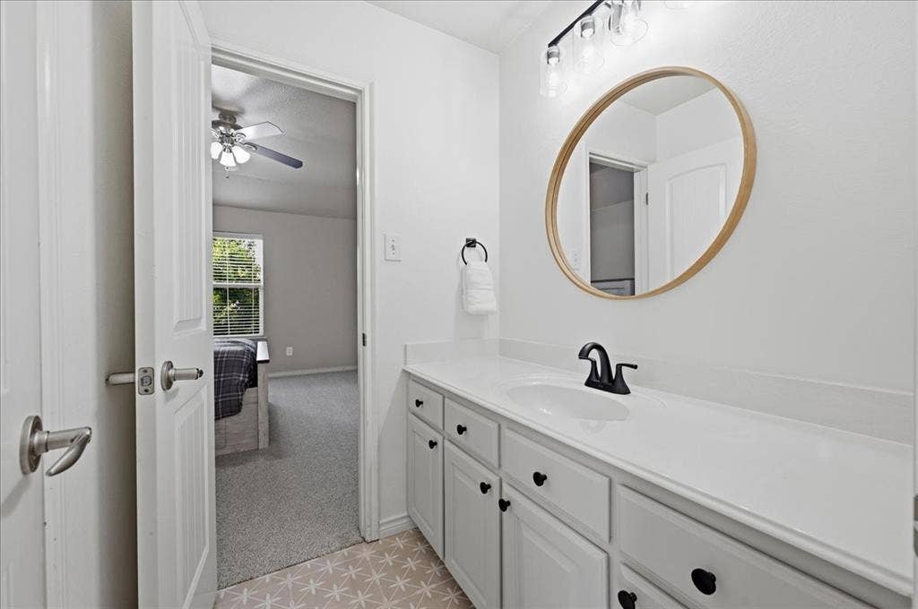 10320 Flat Creek Trail, McKinney, TX 75072 10320 Flat Creek Trail, McKinney, TX 75072