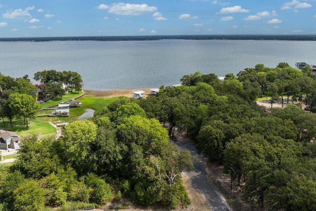 232 Morning Dove Road, Trinidad, TX 75163 232 Morning Dove Road, Trinidad, TX 75163