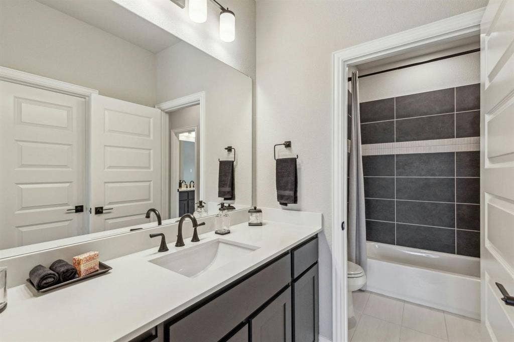520 Birthright Lane, McLendon Chisholm, TX 75032