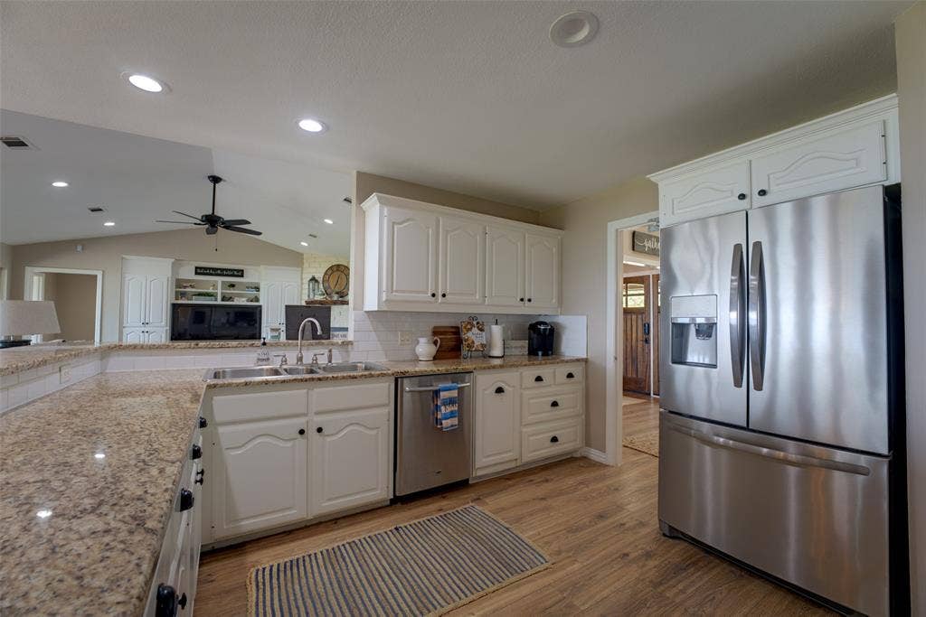 103 Imperial Drive, Mabank, TX 75156 103 Imperial Drive, Mabank, TX 75156