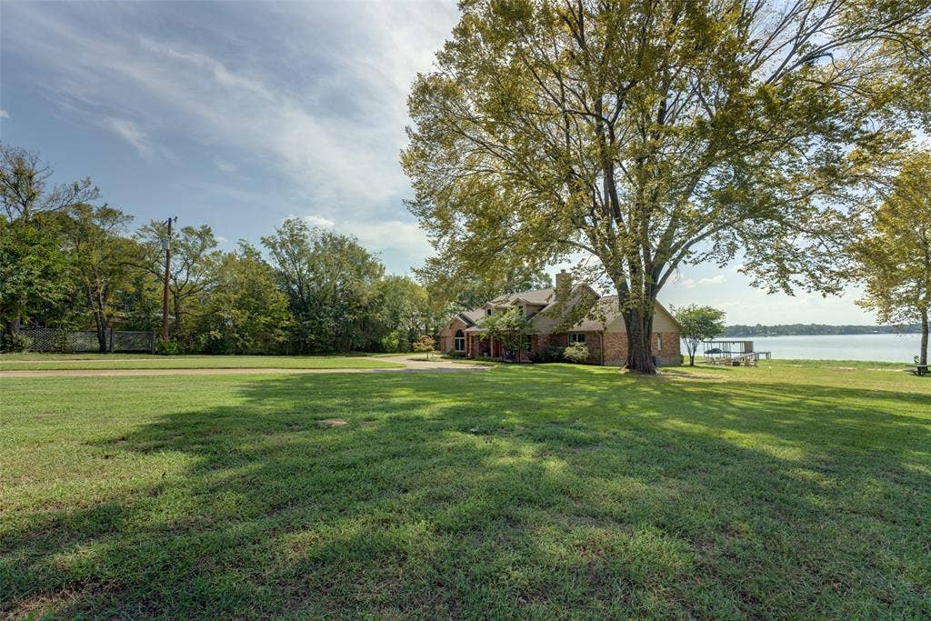 103 Imperial Drive, Mabank, TX 75156 103 Imperial Drive, Mabank, TX 75156