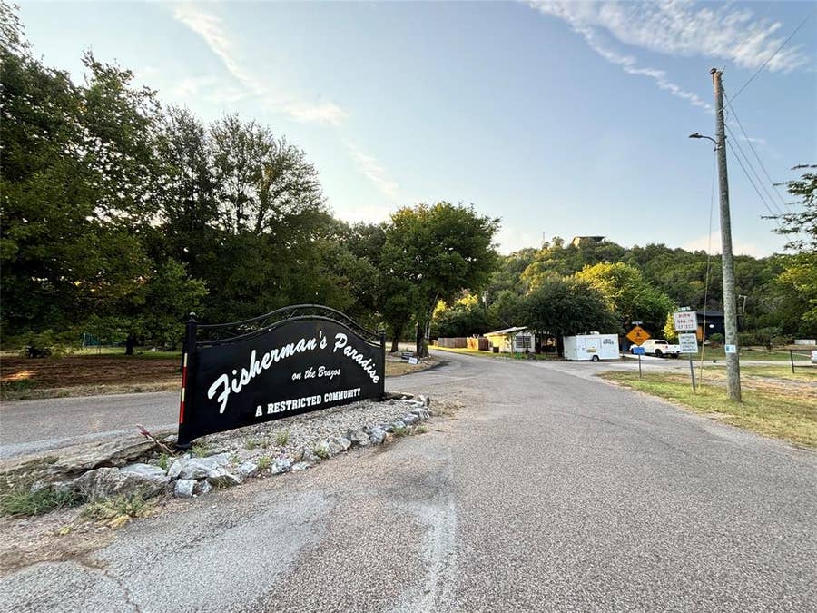 Property photo for 9020 Old Wagon Trail, Rio Vista, TX