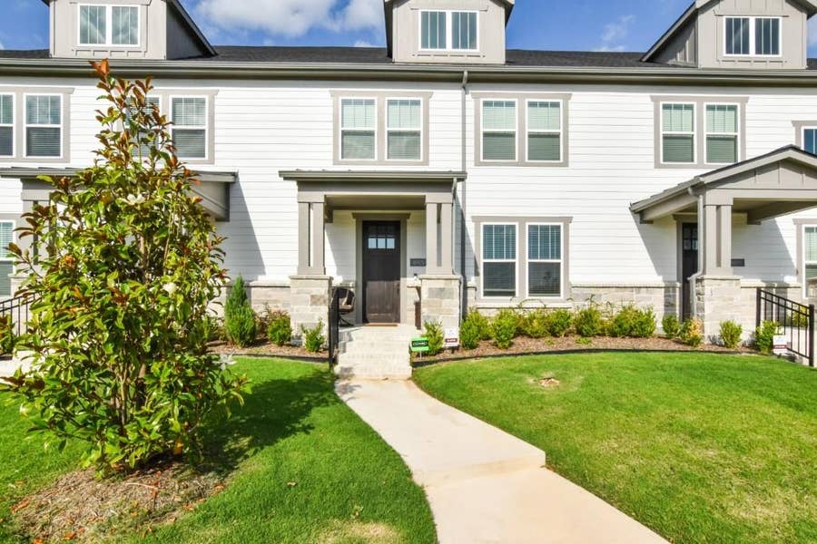 Property photo for 8905 Stablehand Mews, Frisco, TX