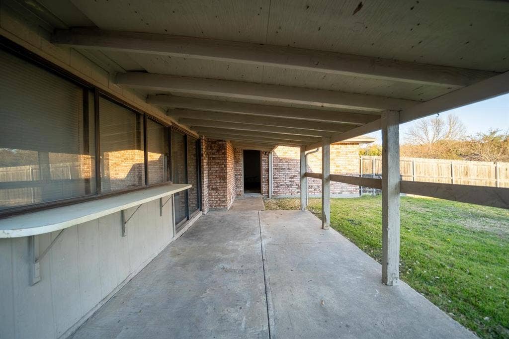 6218 Fallbrook Drive, Garland, TX 75043 6218 Fallbrook Drive, Garland, TX 75043