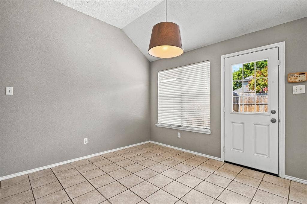 9510 Prestmont Place, Frisco, TX 75035 9510 Prestmont Place, Frisco, TX 75035