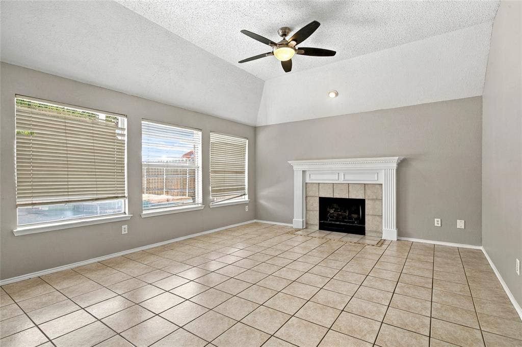 9510 Prestmont Place, Frisco, TX 75035 9510 Prestmont Place, Frisco, TX 75035