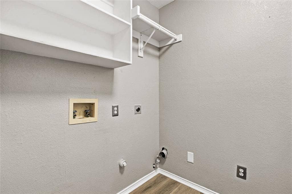 9510 Prestmont Place, Frisco, TX 75035 9510 Prestmont Place, Frisco, TX 75035