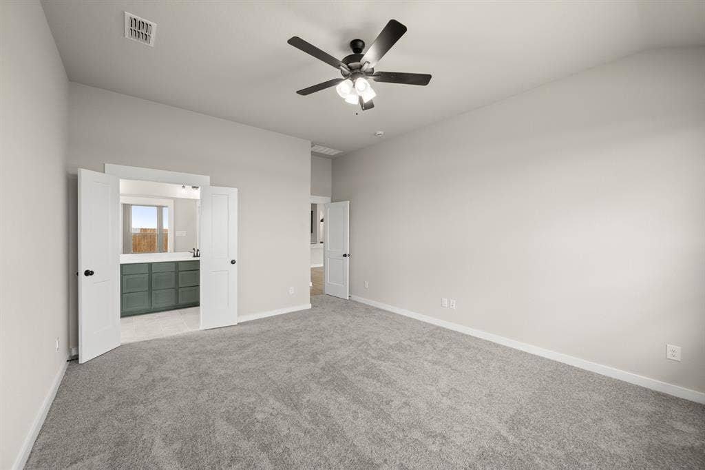 22_6900 Deadwood- Primary Suite-2