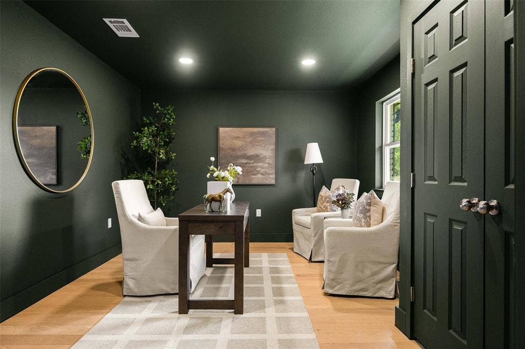 7247 La Sobrina Drive, Dallas, TX 75248 7247 La Sobrina Drive, Dallas, TX 75248