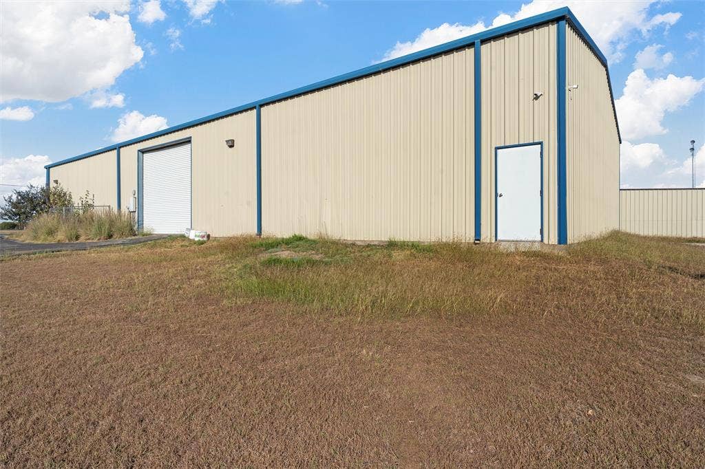 6604 N State Highway 6, Woodway, TX 76712 6604 N State Highway 6, Woodway, TX 76712