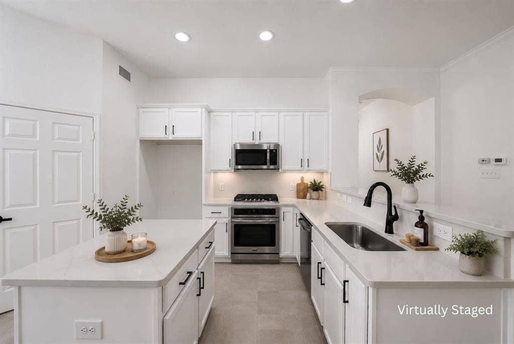 1687 Garrison Drive, Frisco, TX 75033 Virtually staged kitchen