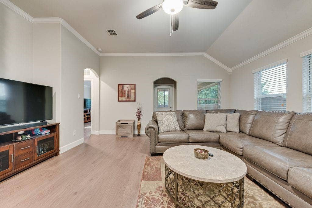 905 Park Place Lane, McKinney, TX 75071 905 Park Place Lane, McKinney, TX 75071