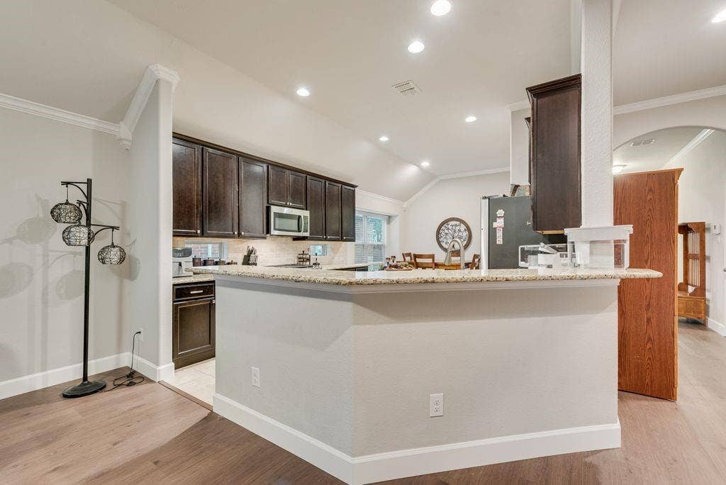 905 Park Place Lane, McKinney, TX 75071 905 Park Place Lane, McKinney, TX 75071