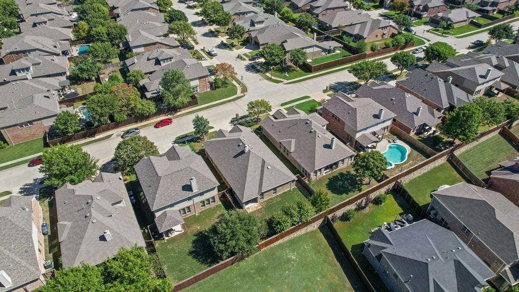 905 Park Place Lane, McKinney, TX 75071 905 Park Place Lane, McKinney, TX 75071