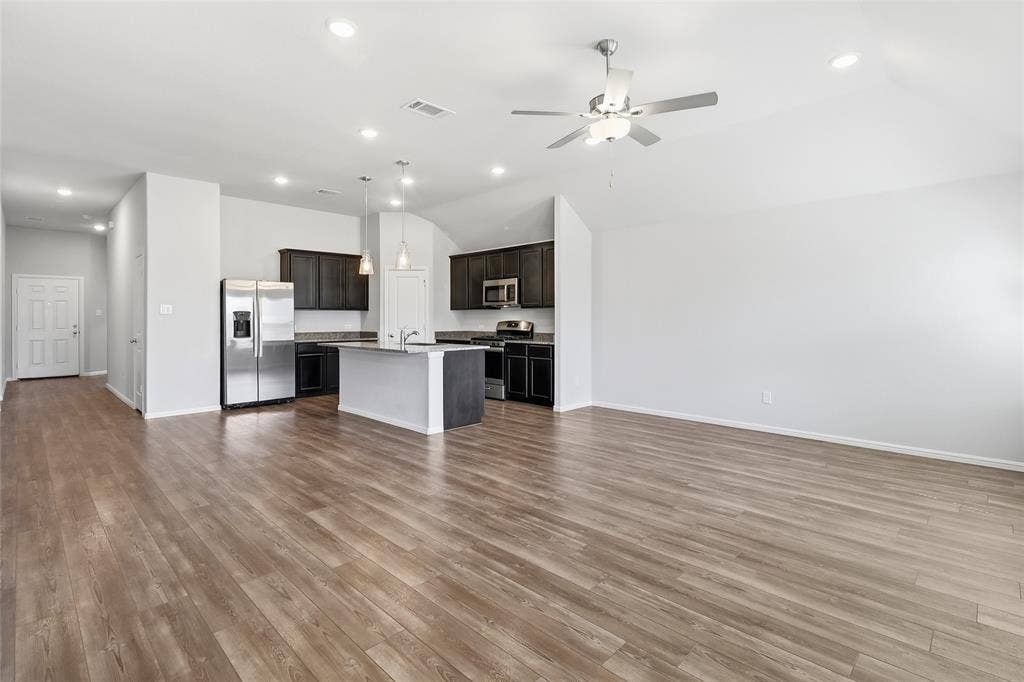 1416 Avalon Court, Celina, TX 75009 1416 Avalon Court, Celina, TX 75009