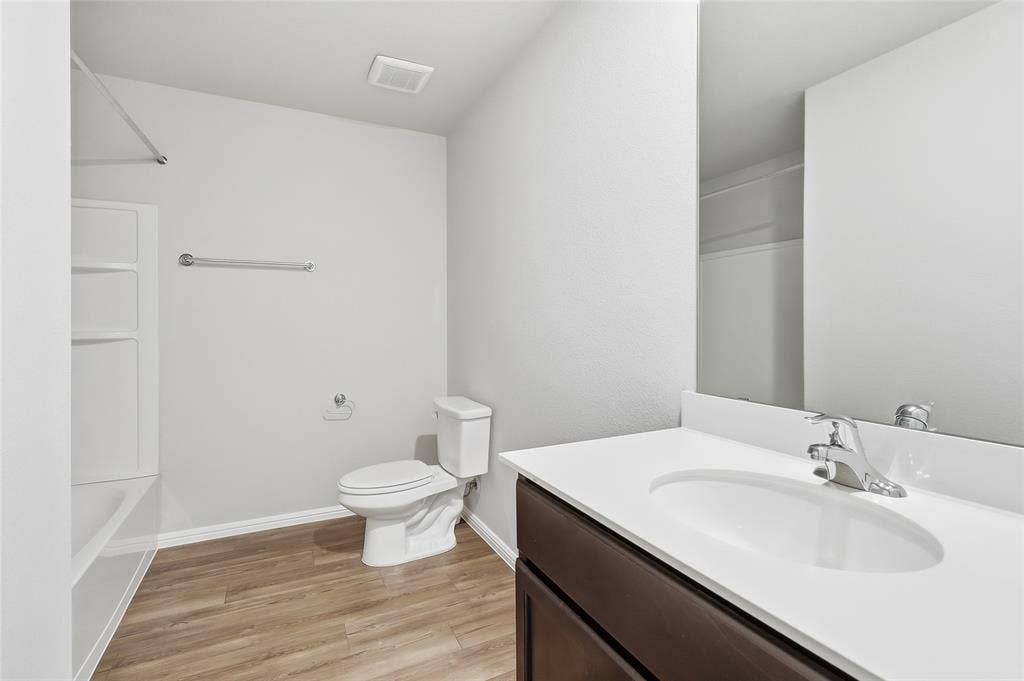 1416 Avalon Court, Celina, TX 75009 1416 Avalon Court, Celina, TX 75009