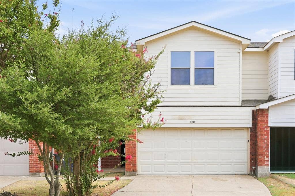 130 Creek Cove Drive, Dallas, TX 75217